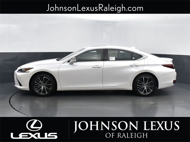 2025 Lexus ES 300h