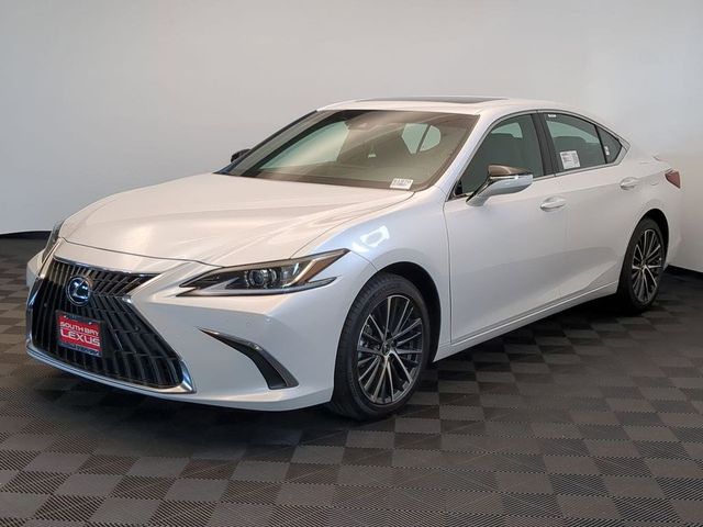 2025 Lexus ES 300h