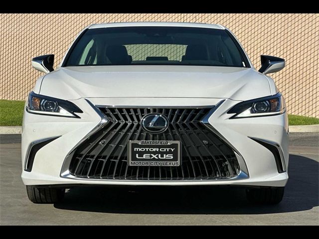 2025 Lexus ES 300h