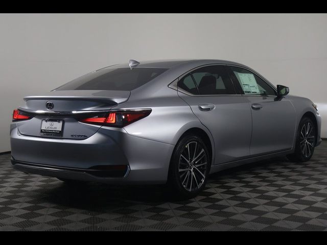 2025 Lexus ES 300h