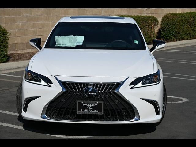 2025 Lexus ES 300h