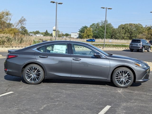 2025 Lexus ES 300h