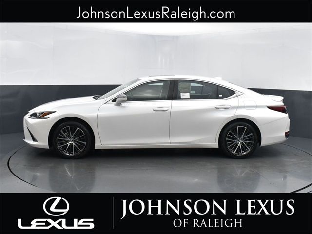 2025 Lexus ES 300h