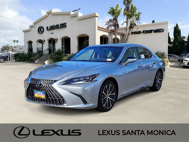 2025 Lexus ES 300h