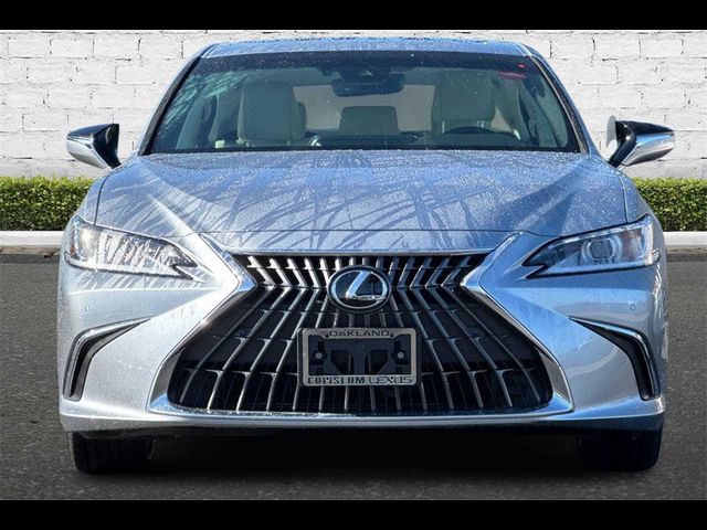 2025 Lexus ES 300h