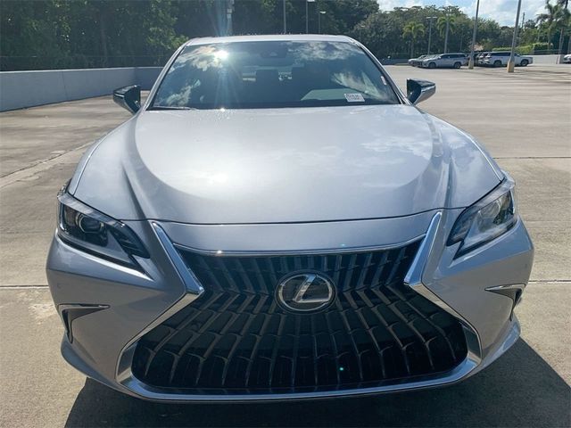 2025 Lexus ES 300h