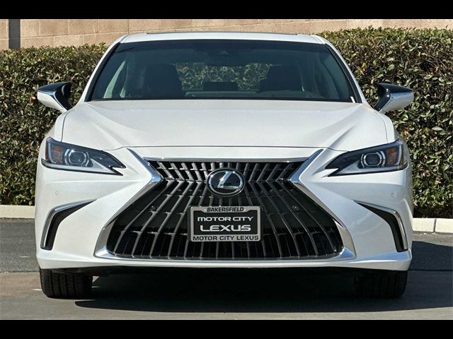 2025 Lexus ES 300h