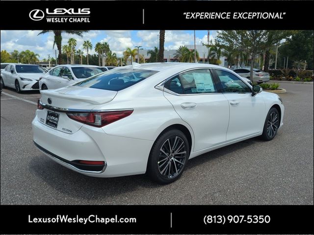 2025 Lexus ES 300h