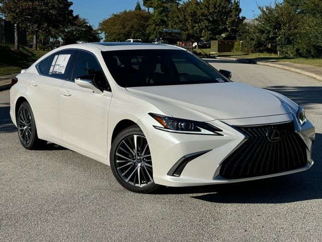 2025 Lexus ES 300h