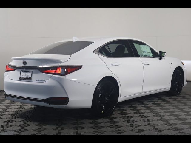 2025 Lexus ES 300h