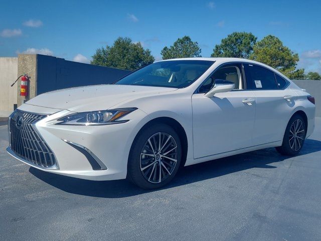 2025 Lexus ES 300h