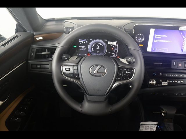 2025 Lexus ES 300h