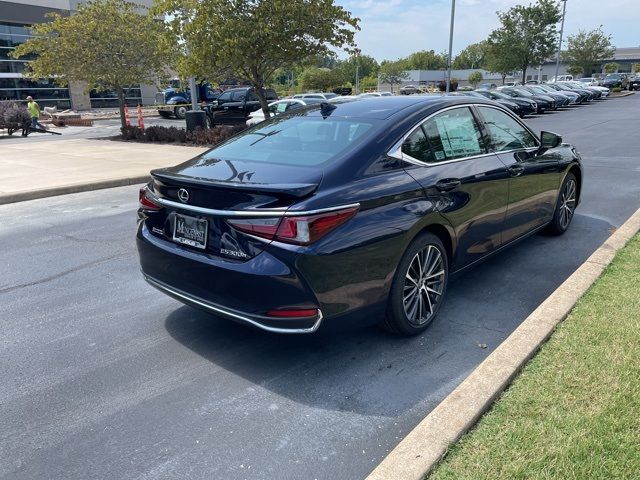 2025 Lexus ES 300h