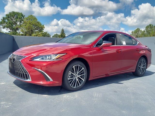 2025 Lexus ES 300h