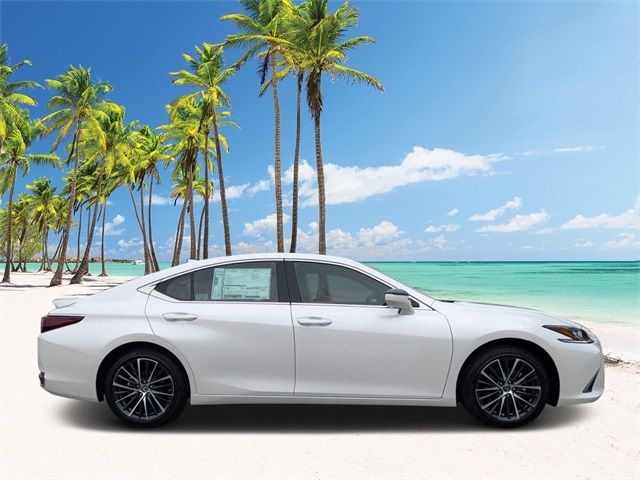 2025 Lexus ES 300h