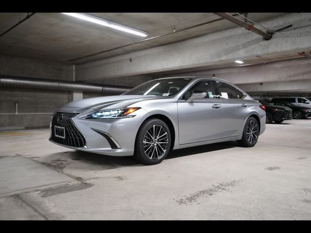 2025 Lexus ES 300h