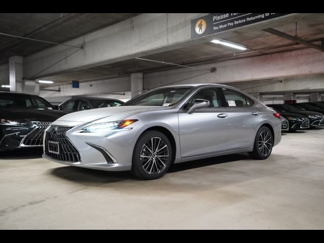 2025 Lexus ES 300h