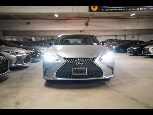 2025 Lexus ES 300h