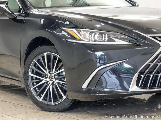 2025 Lexus ES 300h