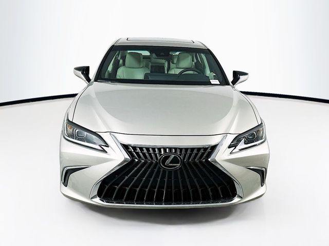 2025 Lexus ES 300h