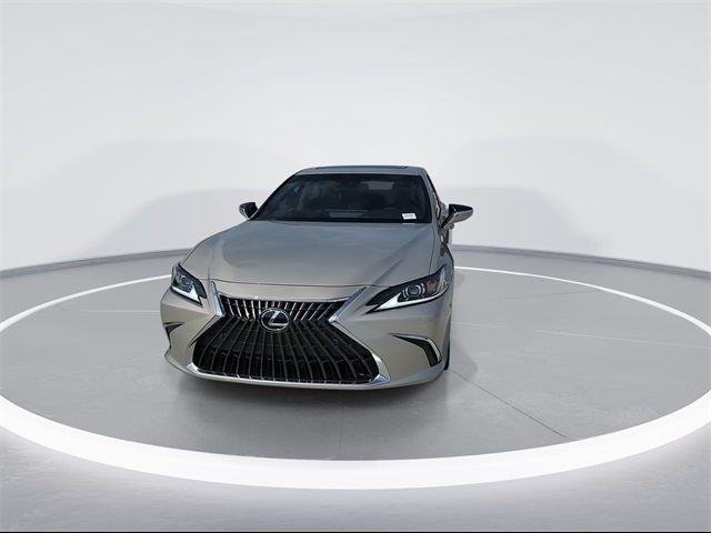 2025 Lexus ES 300h