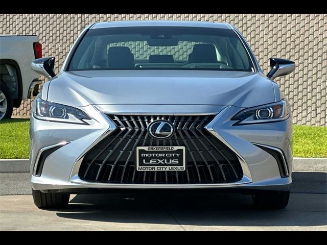 2025 Lexus ES 300h