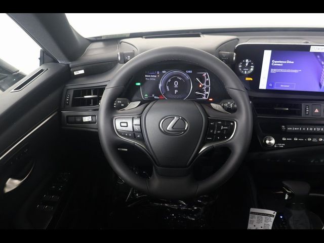 2025 Lexus ES 300h