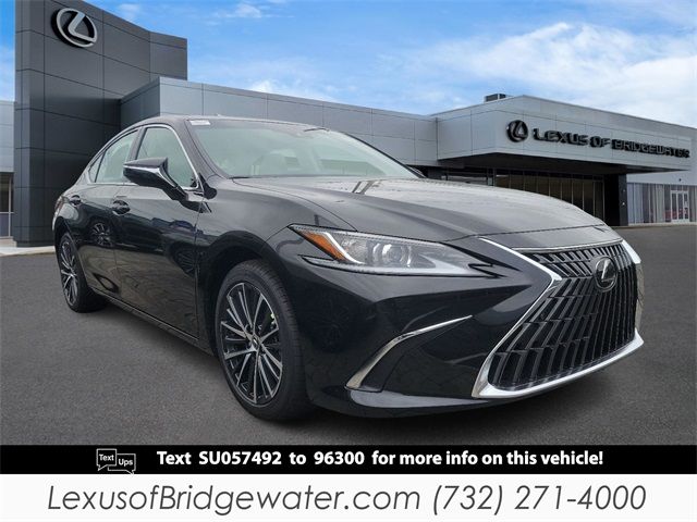 2025 Lexus ES 300h