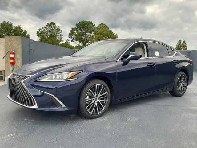 2025 Lexus ES 300h