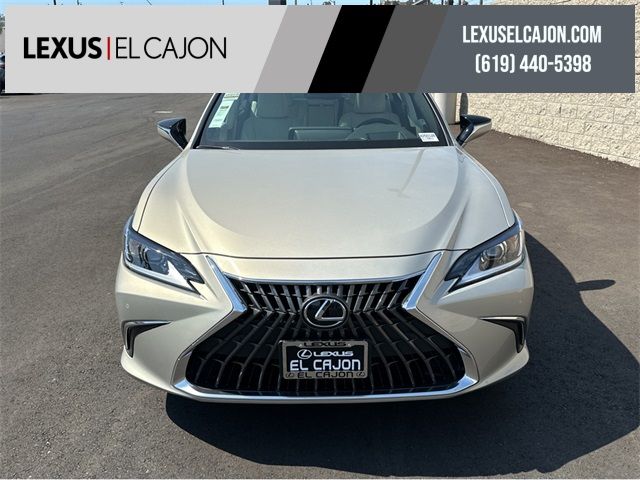 2025 Lexus ES 300h