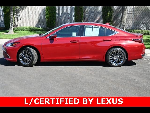 2025 Lexus ES 300h Luxury