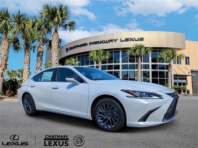 2025 Lexus ES 300h Luxury