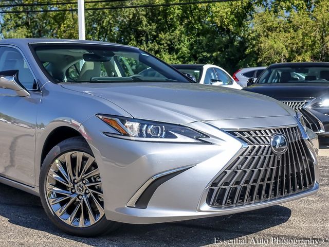 2025 Lexus ES 300h Luxury