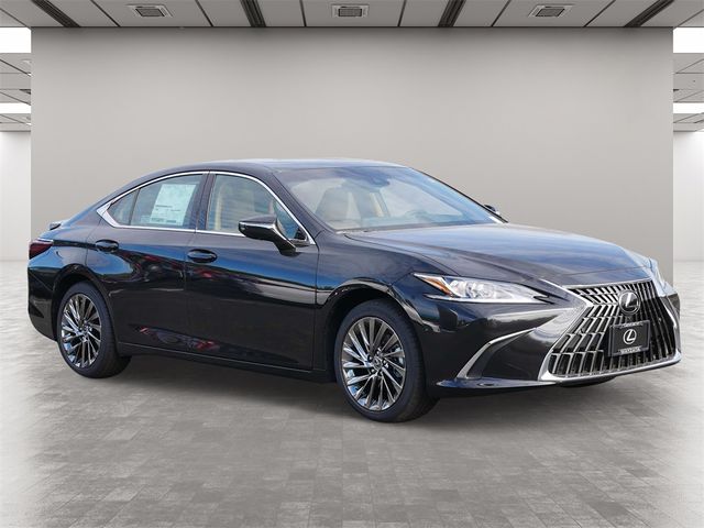 2025 Lexus ES 300h Luxury