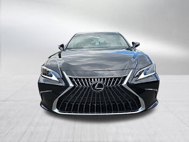 2025 Lexus ES 300h Luxury