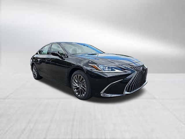 2025 Lexus ES 300h Luxury