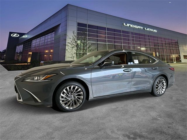 2025 Lexus ES 300h Luxury