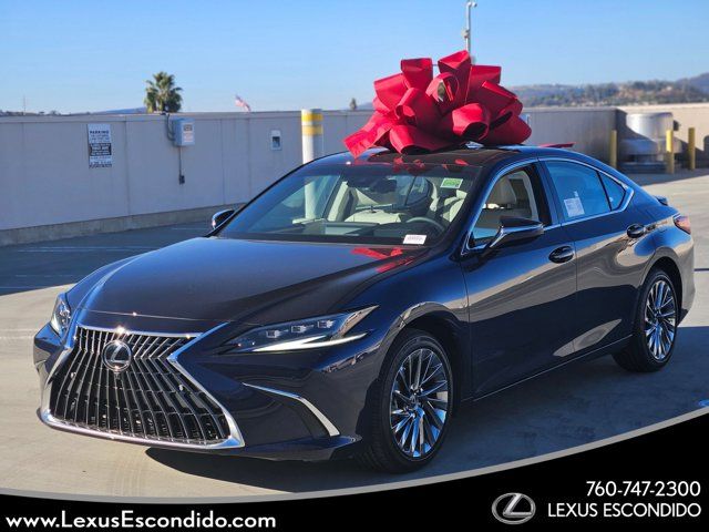 2025 Lexus ES 300h Luxury