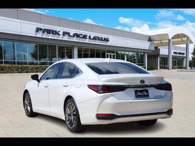 2025 Lexus ES 300h Luxury