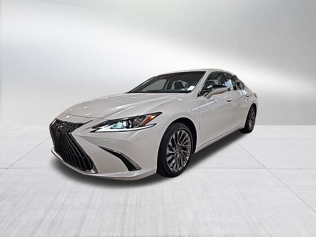 2025 Lexus ES 300h Luxury