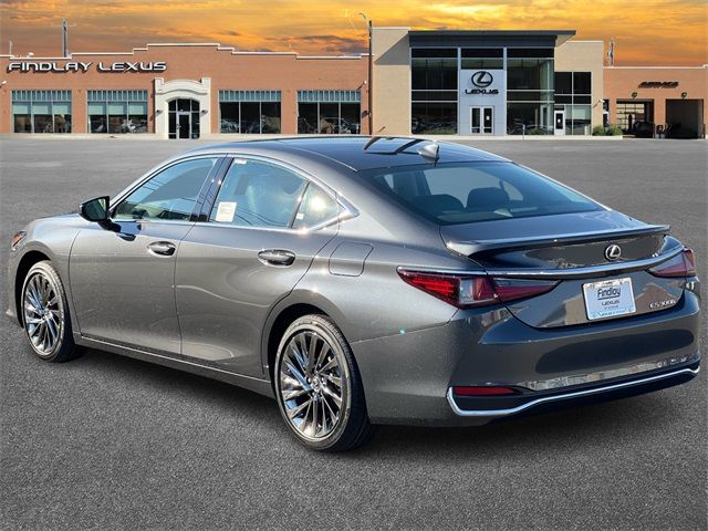 2025 Lexus ES 300h Luxury