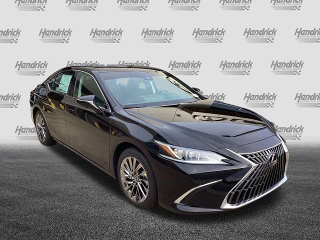 2025 Lexus ES 300h Luxury