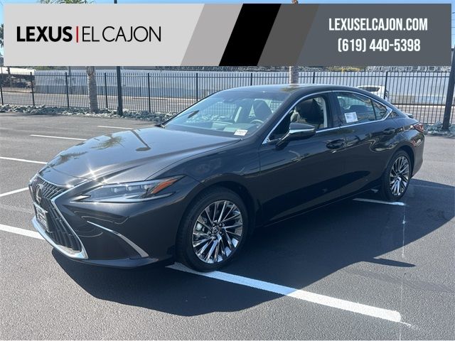 2025 Lexus ES 300h Luxury