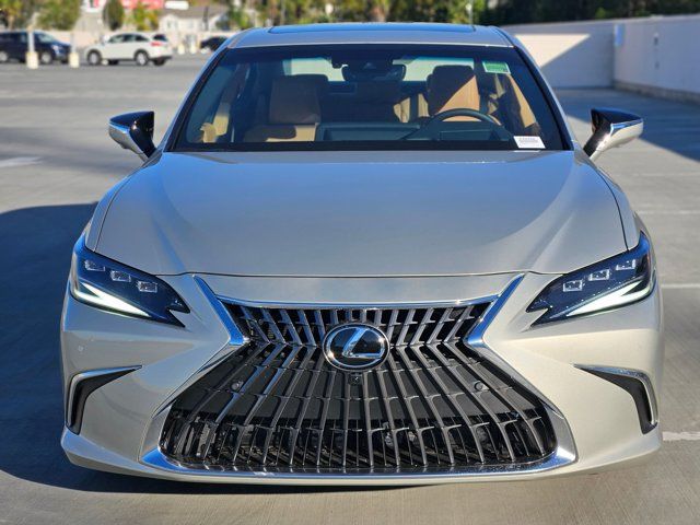 2025 Lexus ES 300h Luxury