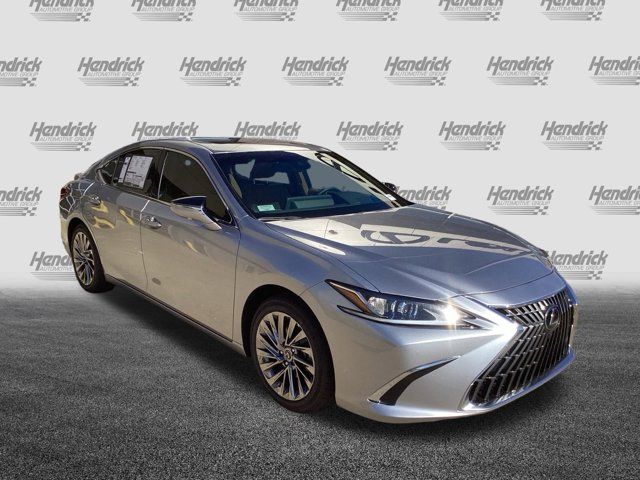 2025 Lexus ES 300h Luxury