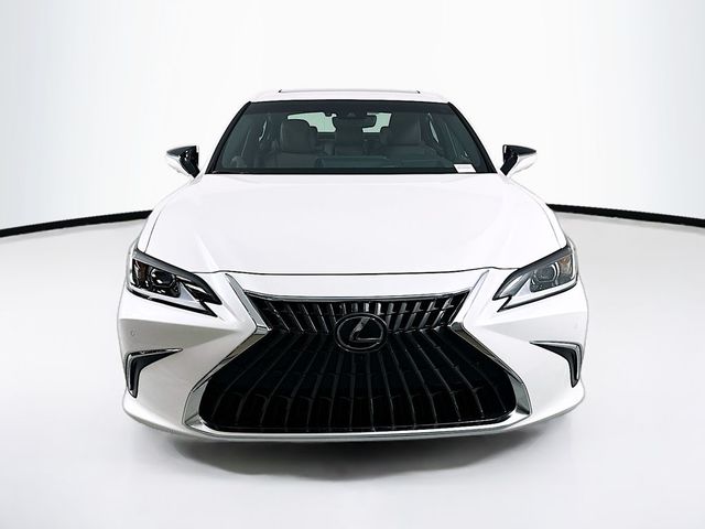 2025 Lexus ES 300h Luxury