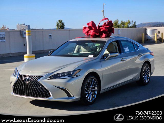 2025 Lexus ES 300h Luxury