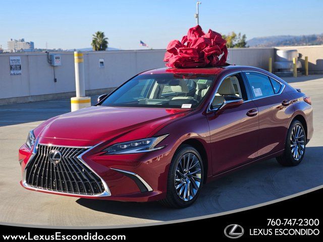 2025 Lexus ES 300h Luxury