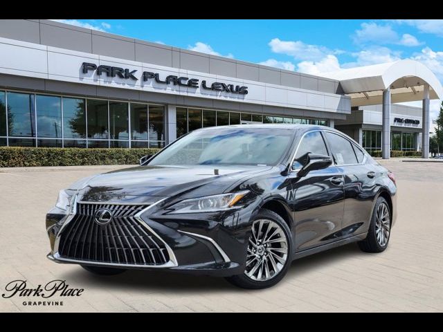 2025 Lexus ES 300h Luxury