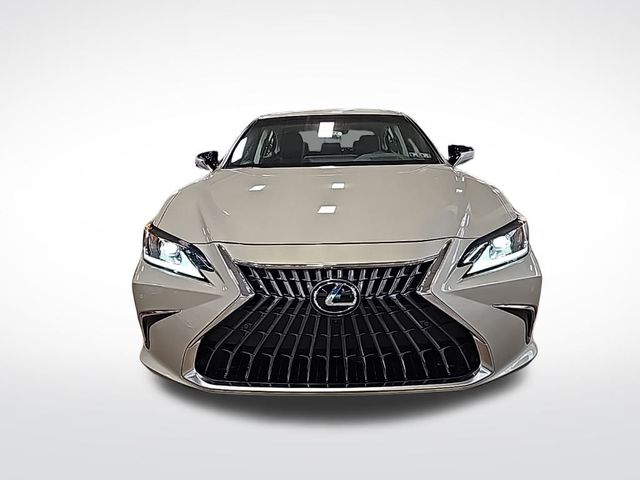 2025 Lexus ES 300h Luxury